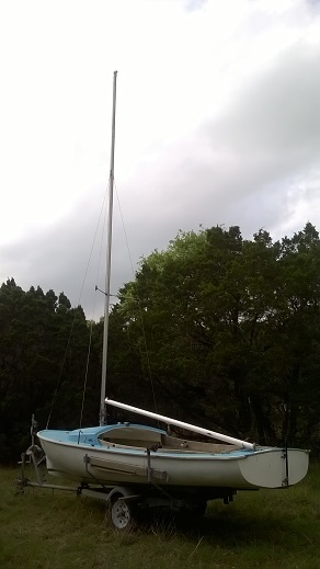 Resized Mast up 1 stern.jpg